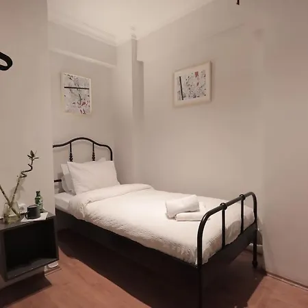 Mitte - Beyoglu 7 *