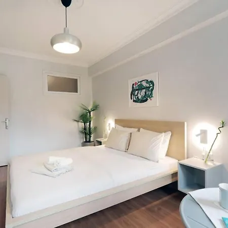 Mitte - Beyoglu 7 Apartamento *